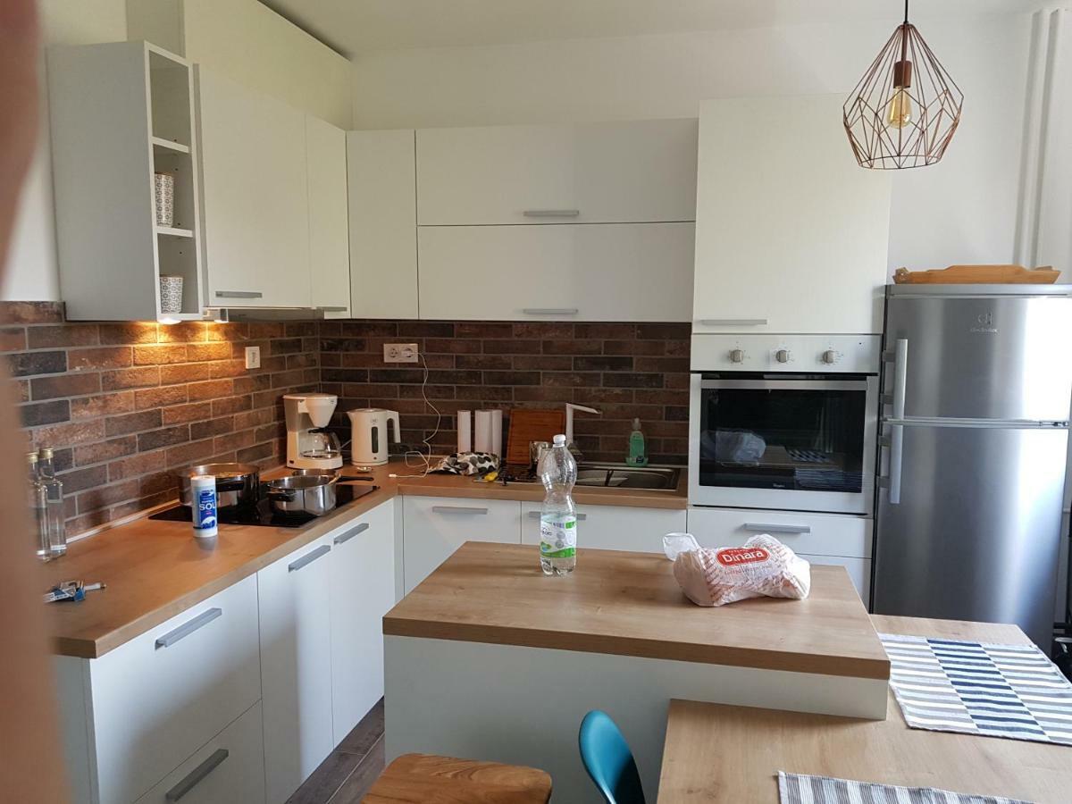 Apartman Kety Lägenhet Zagreb Exteriör bild
