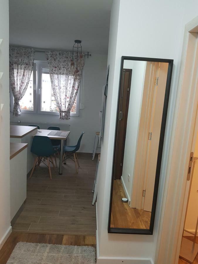 Apartman Kety Lägenhet Zagreb Exteriör bild